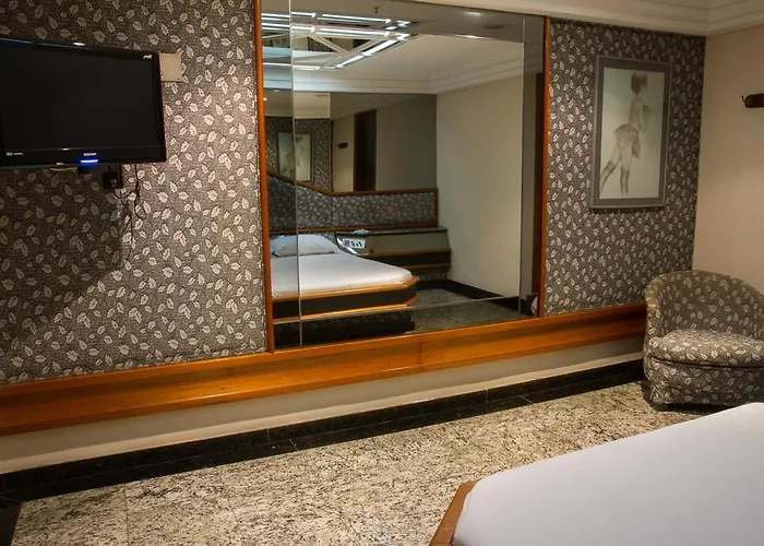 Luxury Suite